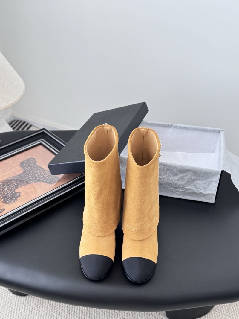Ch**el boots
